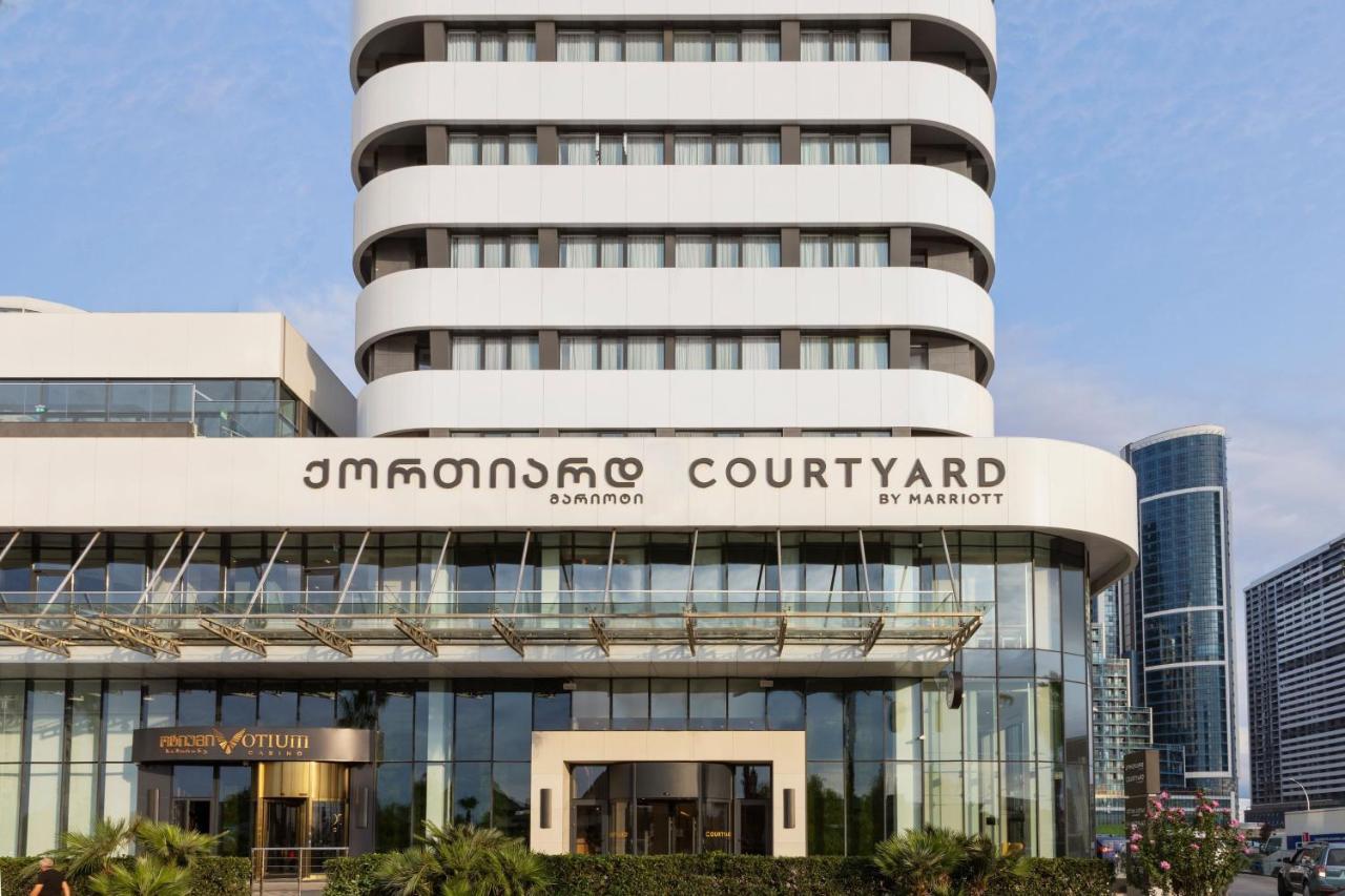 Hotel Courtyard By Marriott Batumi Esterno foto